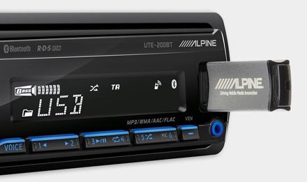 Radio para automóvil Alpine UTE-200BT